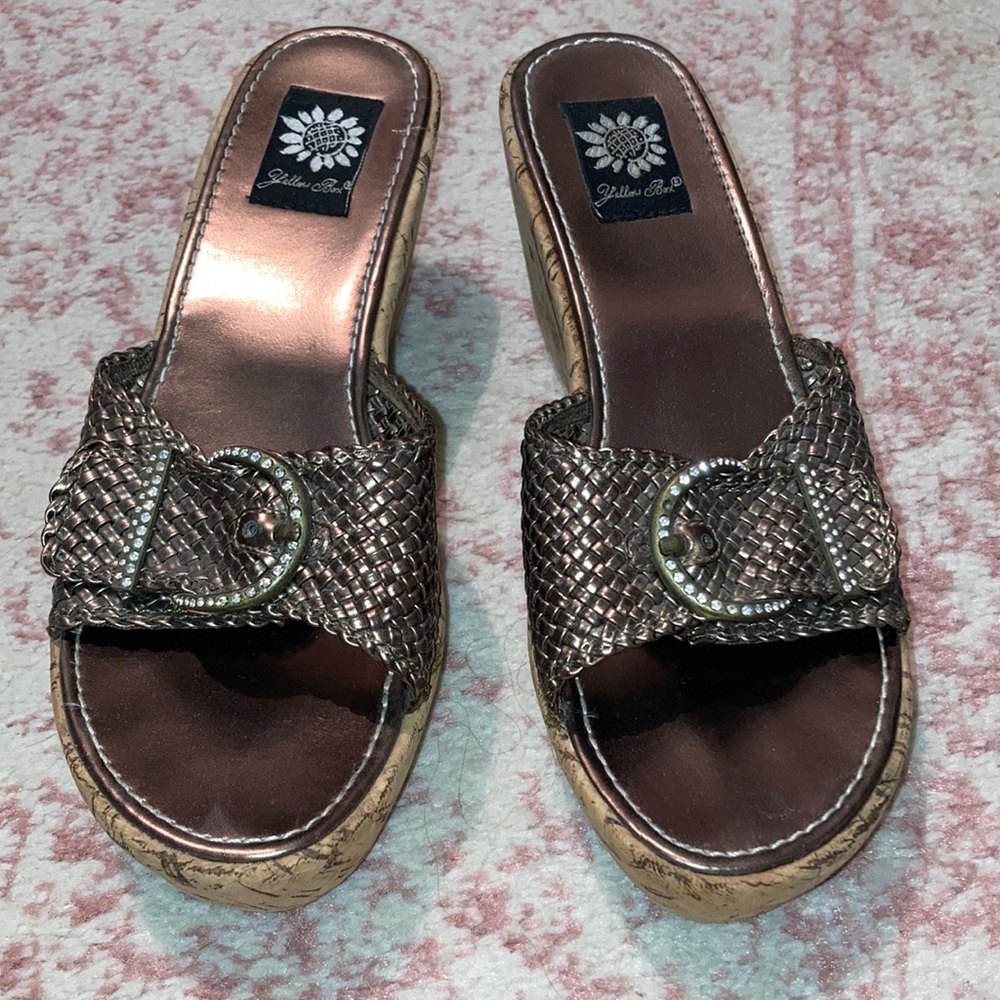 ✅Platform sandals